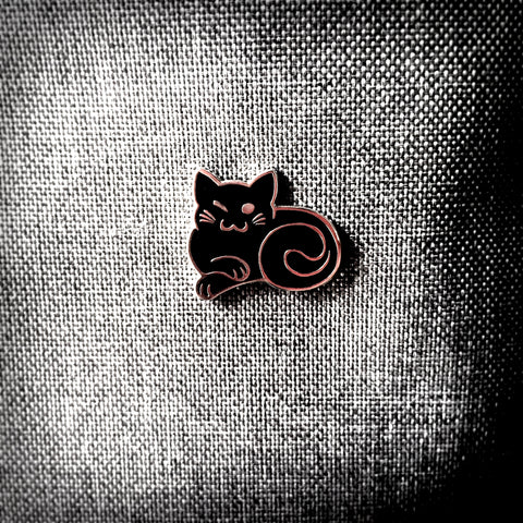 Winky Cat Pin